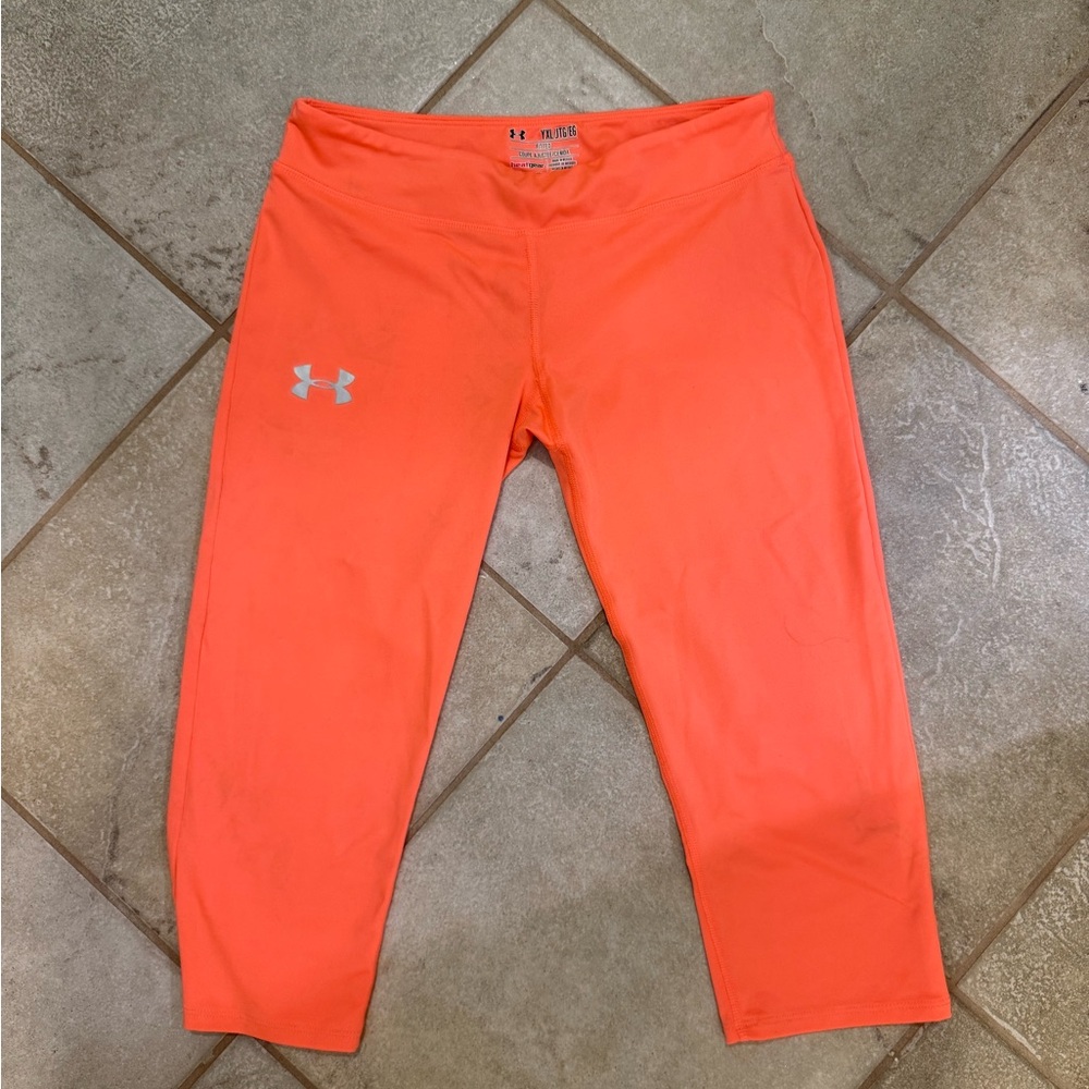 Under Armour Orange Capri Leggings🧡